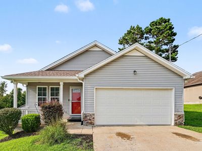 209 Woodsong Ln