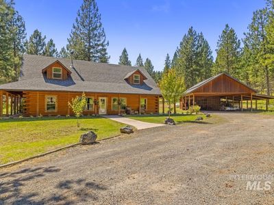 1076 Swenson Ln