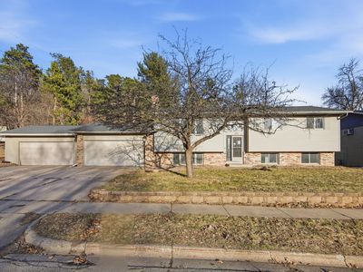 1907 Gernentz Ln