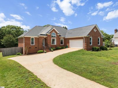 221 Sharon Dr