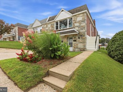 704 Hill Rd