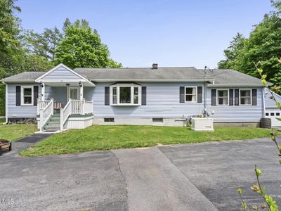 42 Midline Road
