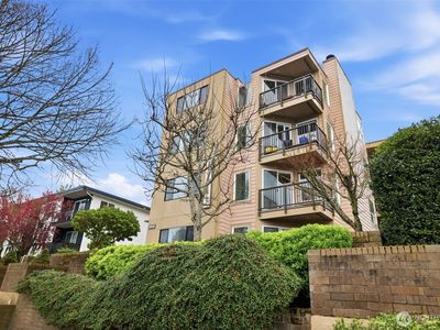 5642 California Avenue SW #3