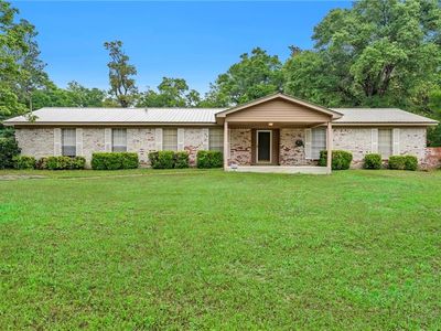 4436 Laurel Dr