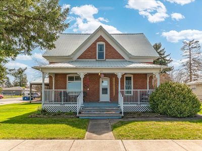 255 E Broadway Ave