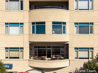 105 W Danaher St Unit 201