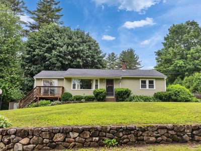 17 Maple Avenue