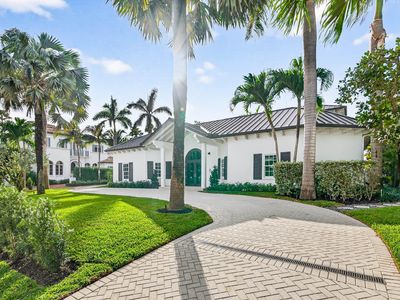 720 N Ocean Boulevard