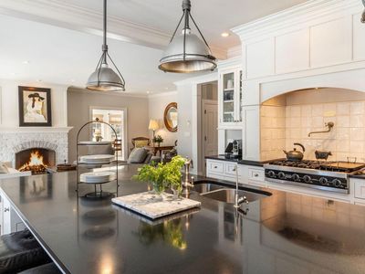 8590 North Green Bay COURT