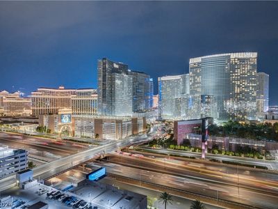 4575 Dean Martin Dr Unit 1811