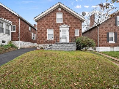 3706 Neosho St
