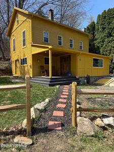 43 Hart St