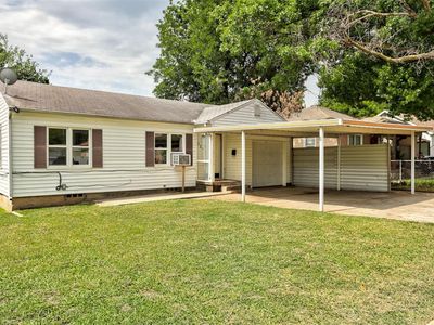 528 SW 48th St