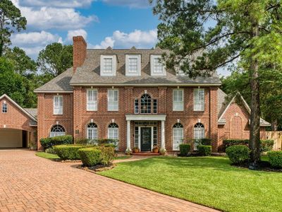 18 E Wedgemere Ct