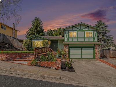 2326 Peachtree Cir