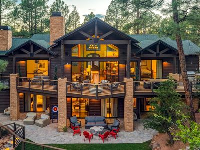 2414 E Scarlet Bugler Cir