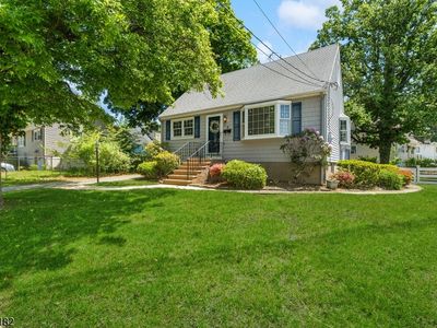 5 Oakwood Ter