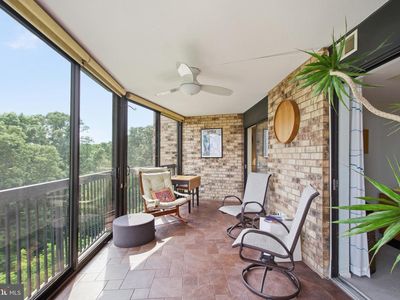 5902 Mount Eagle Dr APT 714