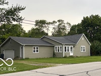 Property at 404 S Adeway, Fowler, IN