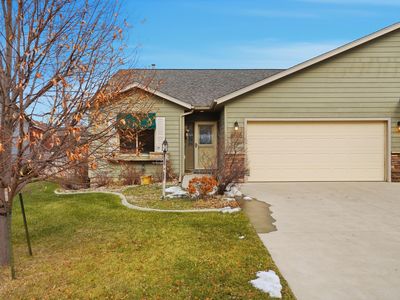 6908 Emerald Heights Rd