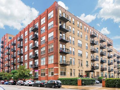420 S Clinton St APT 509-A