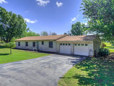 21891 N 2855th Rd