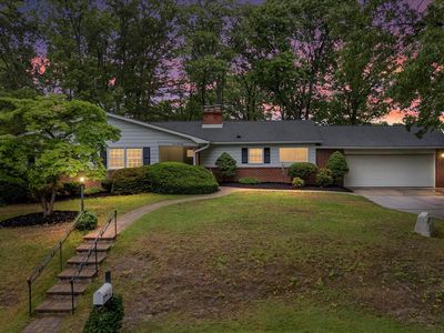 748 Evergreen Rd
