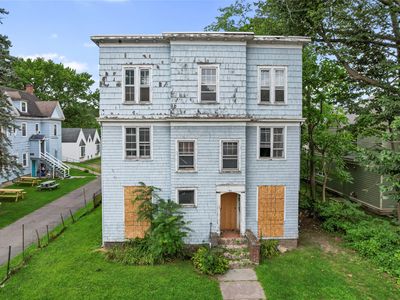 93 Walnut St