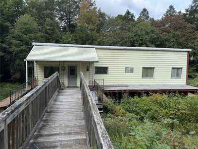 186 Twin Bridge Road