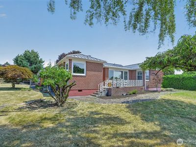 6805 SE Middle Way