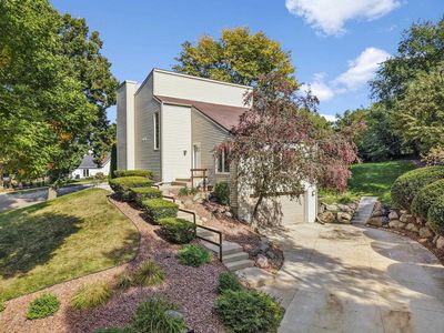 517 Isle Royal Drive