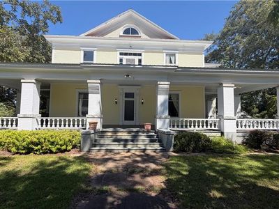 224 Avenue A SE