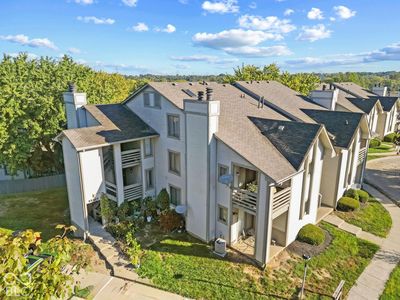 2878 Eagles Crest Cir APT B