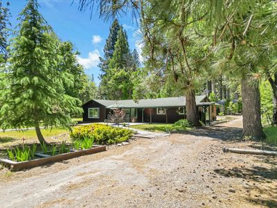 Property at 1531 Highland Dr, Mount Shasta, CA