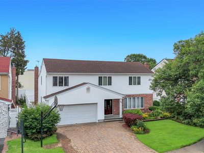 111 Melanie Drive