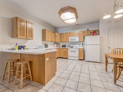 405 N Belmont Pl #350