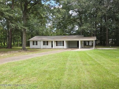 104 Old Highway 15 N