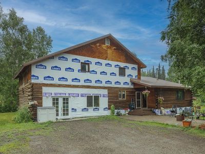 Property at 470 Sternwheeler Dr, North Pole, AK