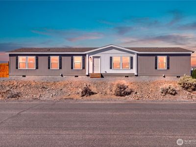 Property at 218 Sunshine Circle SW, Mattawa, WA