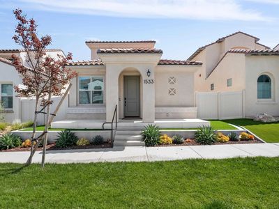1533 Painted Cave Ave