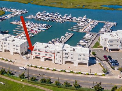 1100 Ocean Dr APT 211