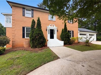 211 Blake St