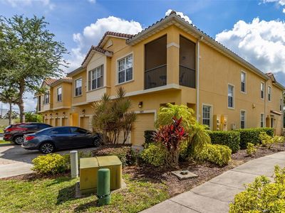 2837 Oakwater Dr #2837
