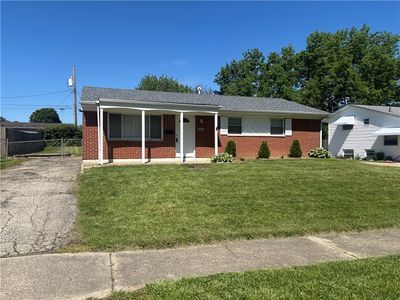 6445 Canastota Dr