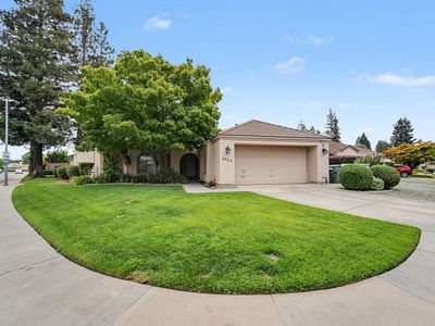 4221 Copper Creek Dr