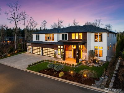 6512 NW Longbow Lane