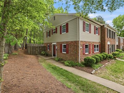 1513 Heritage Hill Dr