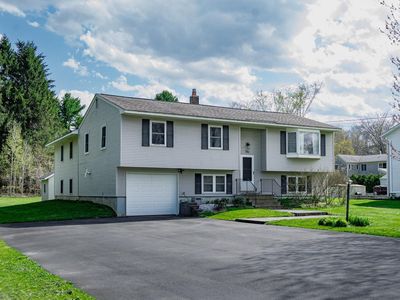 Property at 782 Falls Road, Shelburne, VT