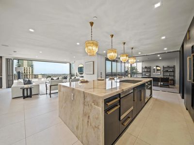 700 Front St Unit 2303