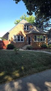 5545 N 40th STREET